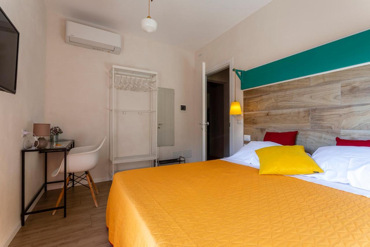 Misar-36 Hotel Modica Bagian luar foto